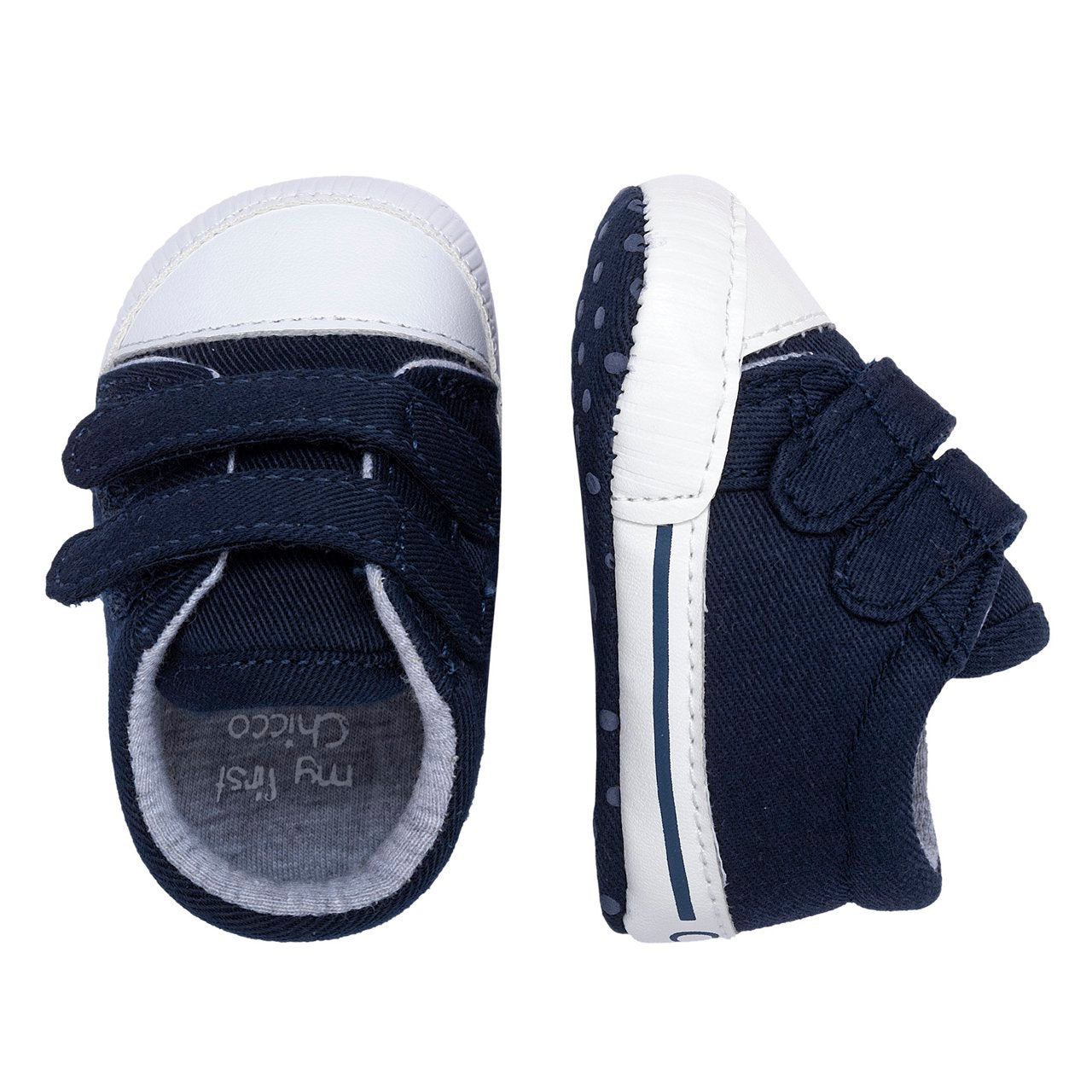 Scarpa neonato con strappi