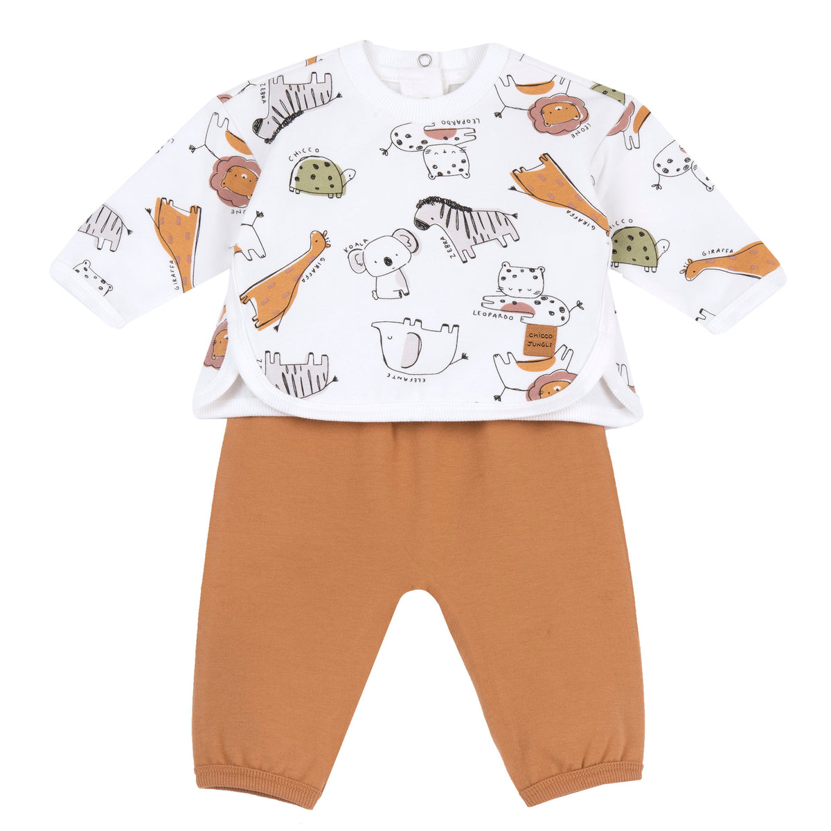 Completo maglia e pantaloni