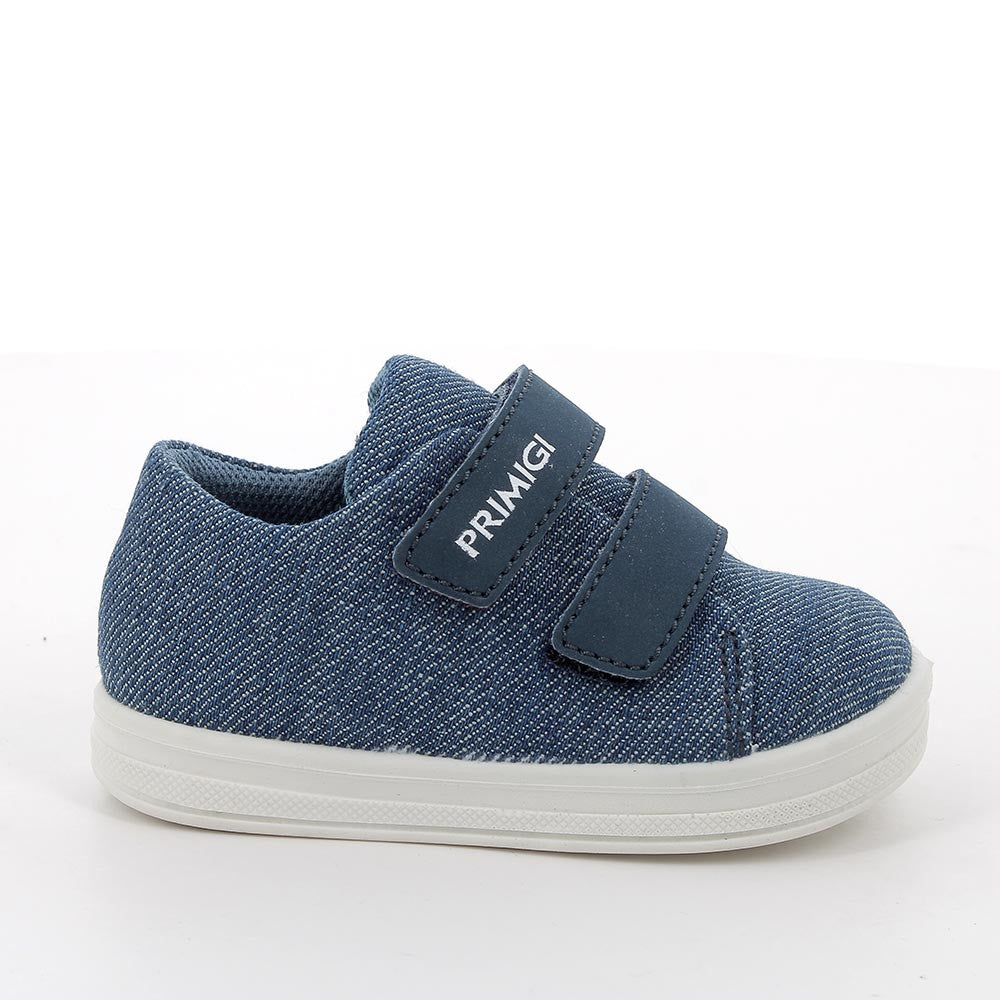 Scarpe da bambino blu con strappi